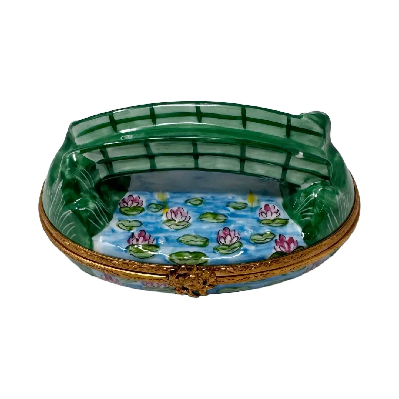 Water Lily Garden Trinket Box, Exclusively for the Art Institute of Chicago