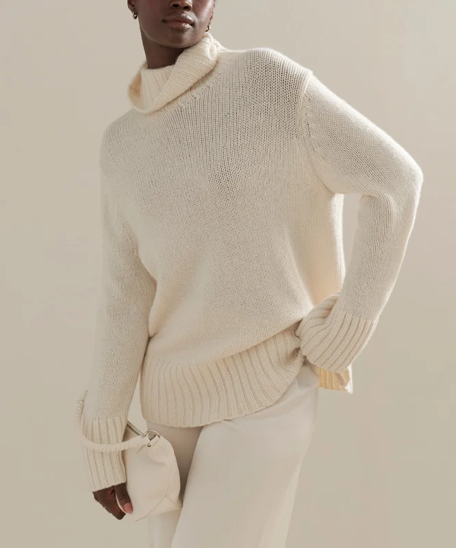 Cashmere Jet Turtleneck