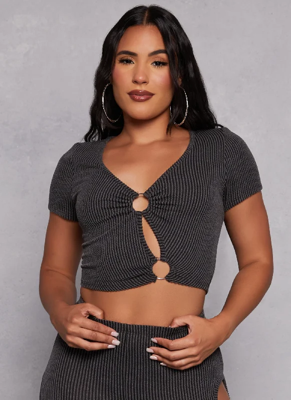 O Ring Keyhole Crop Top