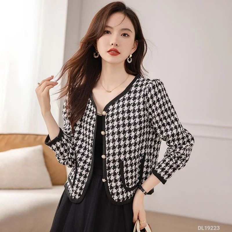 Woman Fashion Shirt DL19223