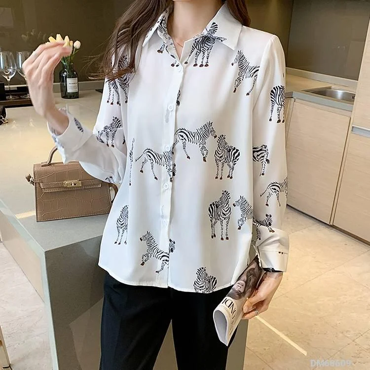 Woman Fashion Shirt DM60609