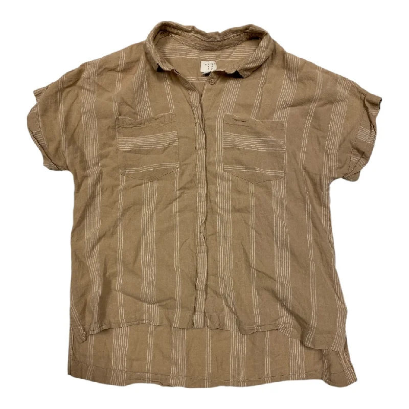 Top Short Sleeve By A New Day In Brown, Size: M