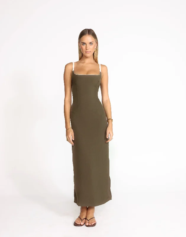 Alistair Maxi Dress (Coffee)