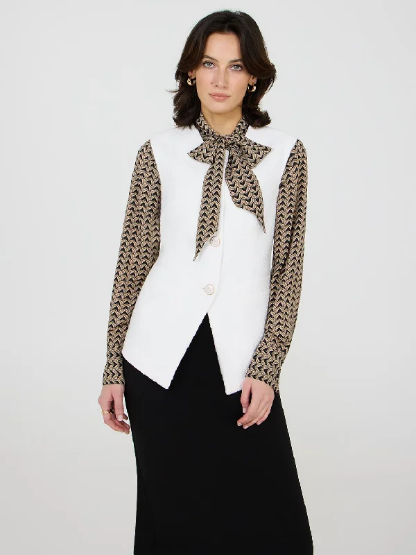 Button-Front Boucle Vest