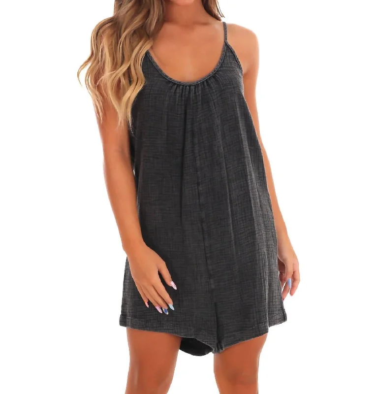 Chic Comfort Gauze Romper In Black